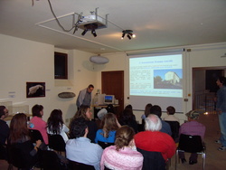 Conferenza sui pianeti durante l'apertura pubblica del 9 aprile 2011