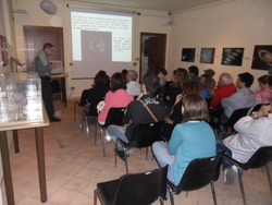 Conferenza sui pianeti durante l'apertura pubblica del 9 aprile 2011