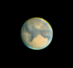 Queste foto di Marte in occasione della sua opposizione del 2005 sono state realizzate da Franco Sofra utilizzando un telescopio riflettore Meade LX 200 G.P.S. 8 pollici con webcam Philips Toucam Pro e Barlow 3x Tele Vue con filtro IR-cut dal balcone di c