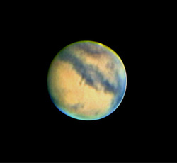 Queste foto di Marte in occasione della sua opposizione del 2005 sono state realizzate da Franco Sofra utilizzando un telescopio riflettore Meade LX 200 G.P.S. 8 pollici con webcam Philips Toucam Pro e Barlow 3x Tele Vue con filtro IR-cut dal balcone di c