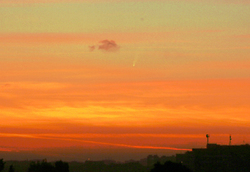 La cometa C2006P1 (McNaught), ripresa da Franco Sofra nel cielo di Roma alle 17.26 del 12 gennaio 2007. Canon EOS 400D - 200mm. Esposizione di 2 sec. a 100 ISO