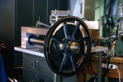 Telescopio in costruzione.