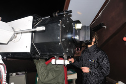 La montatura prima degli ultimi interventi meccanici, ancora con il braccio tangente in declinazione