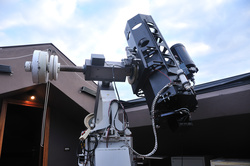 il telescopio completamente rimontato, nella sua configurazione definitiva.