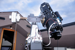 il telescopio completamente rimontato, nella sua configurazione definitiva.